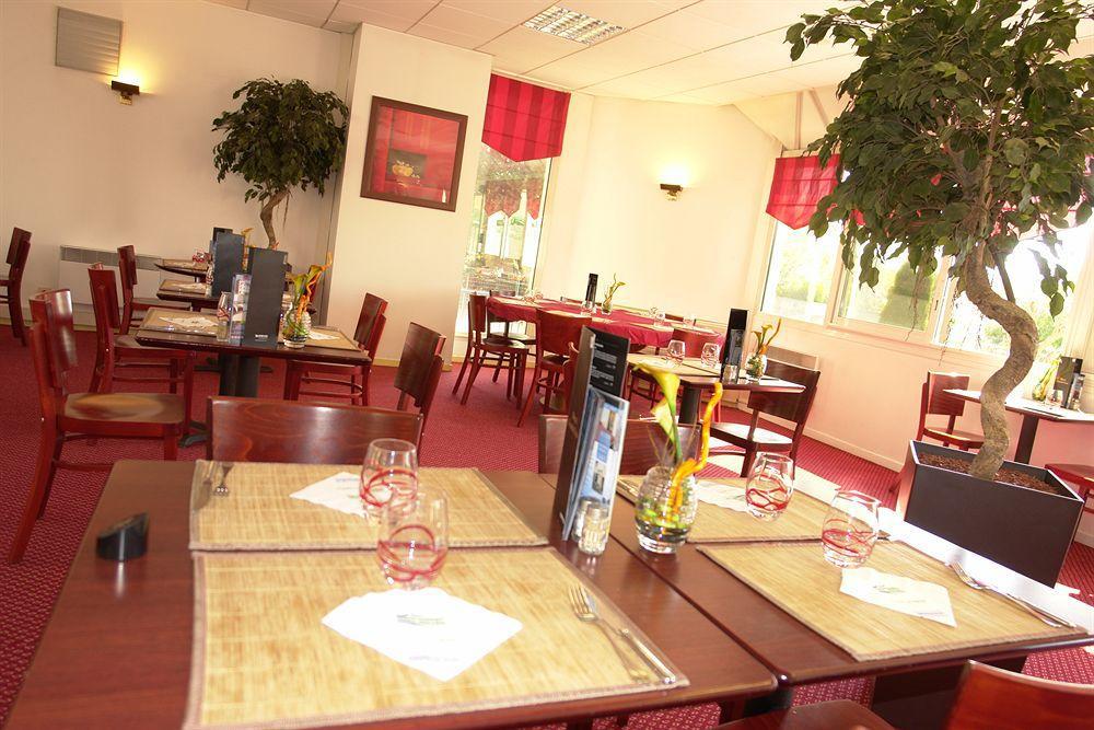Brit Hotel Orleans St Jean De Braye - L'Antares سان جان دي براي المظهر الخارجي الصورة