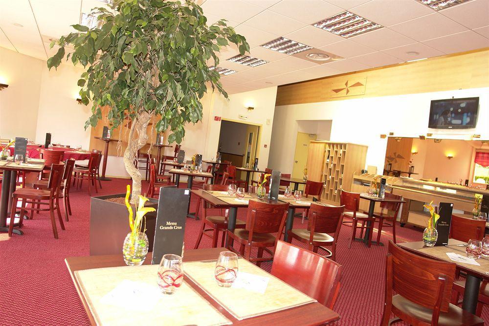 Brit Hotel Orleans St Jean De Braye - L'Antares سان جان دي براي المظهر الخارجي الصورة