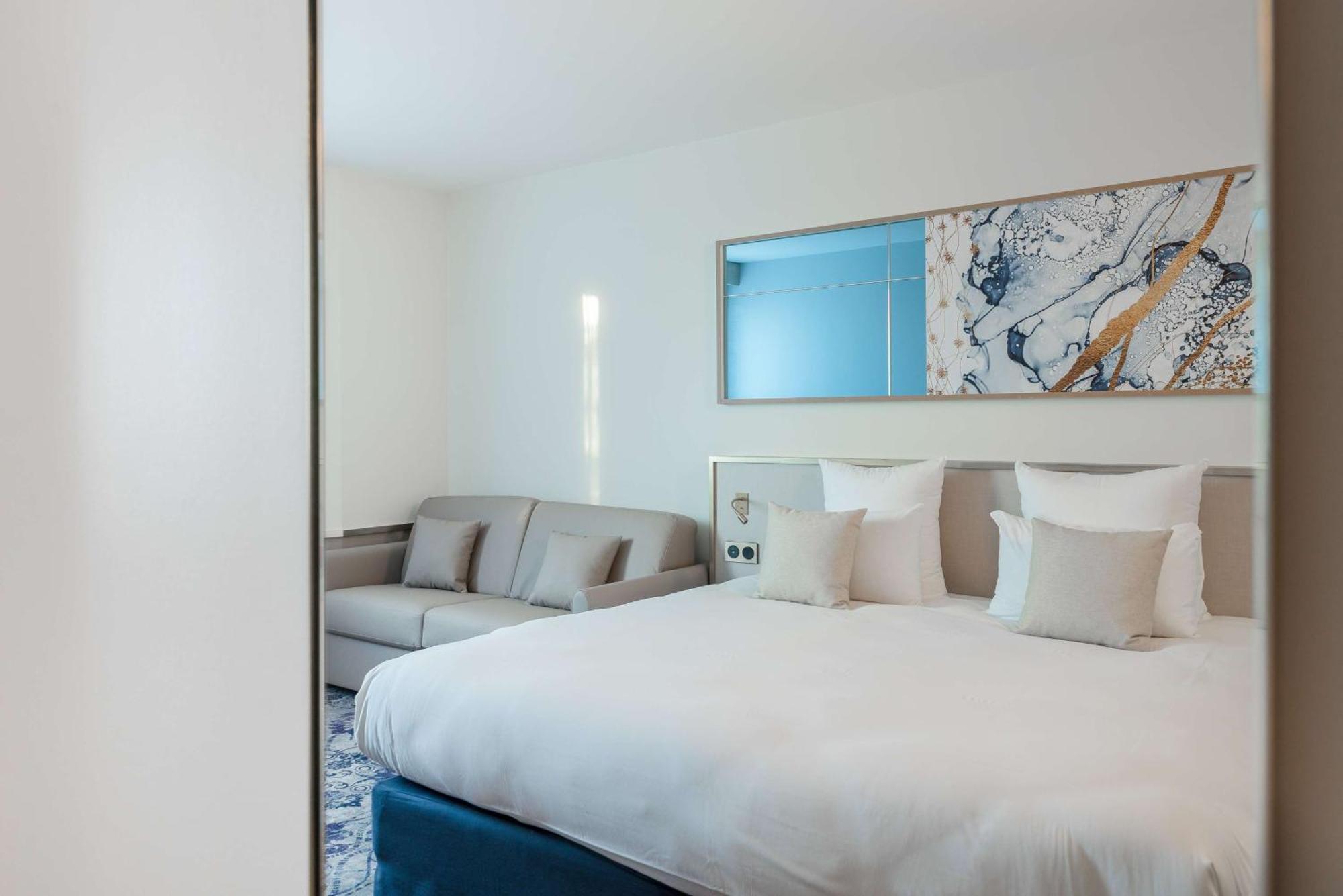 Brit Hotel Orleans St Jean De Braye - L'Antares سان جان دي براي المظهر الخارجي الصورة