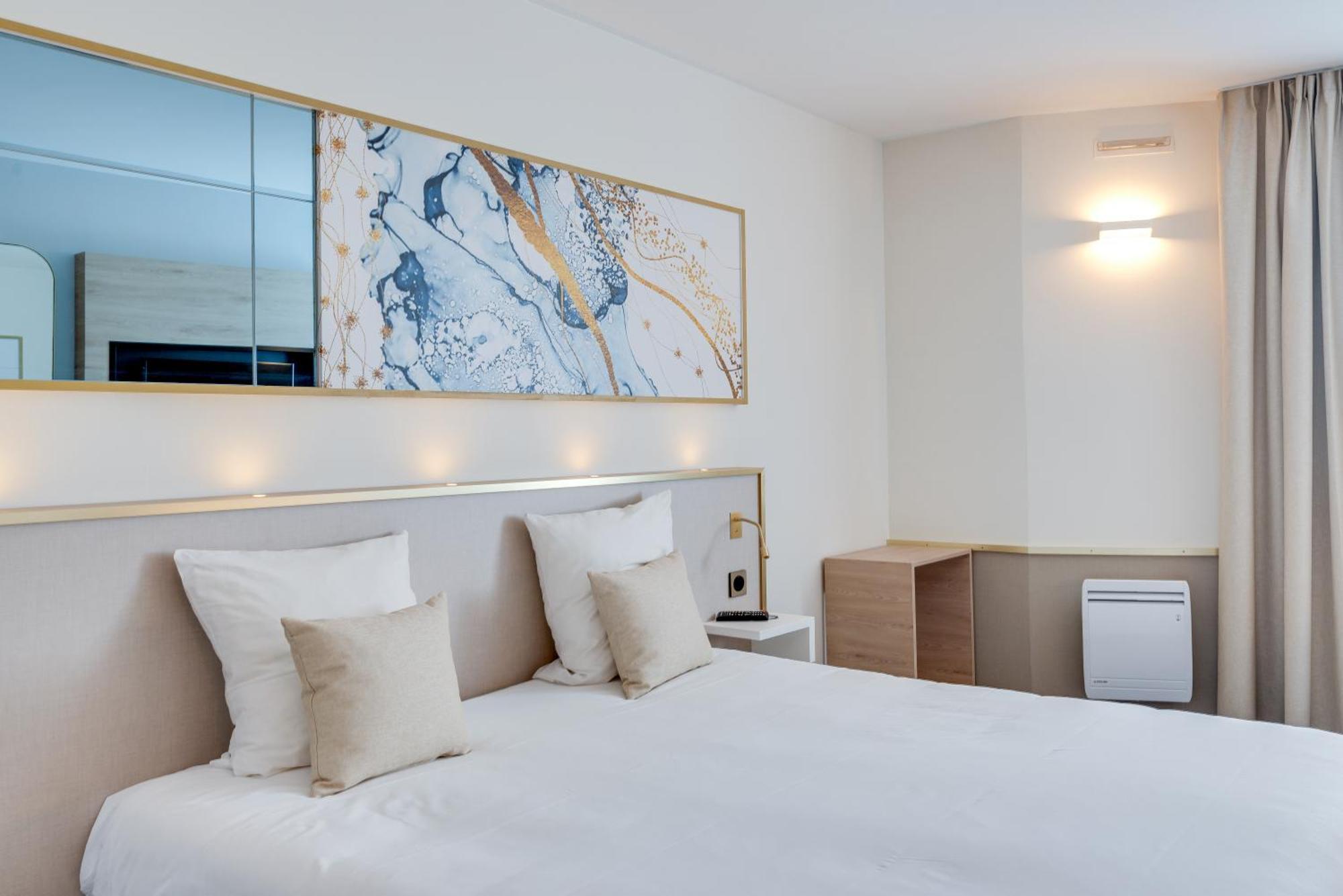 Brit Hotel Orleans St Jean De Braye - L'Antares سان جان دي براي المظهر الخارجي الصورة