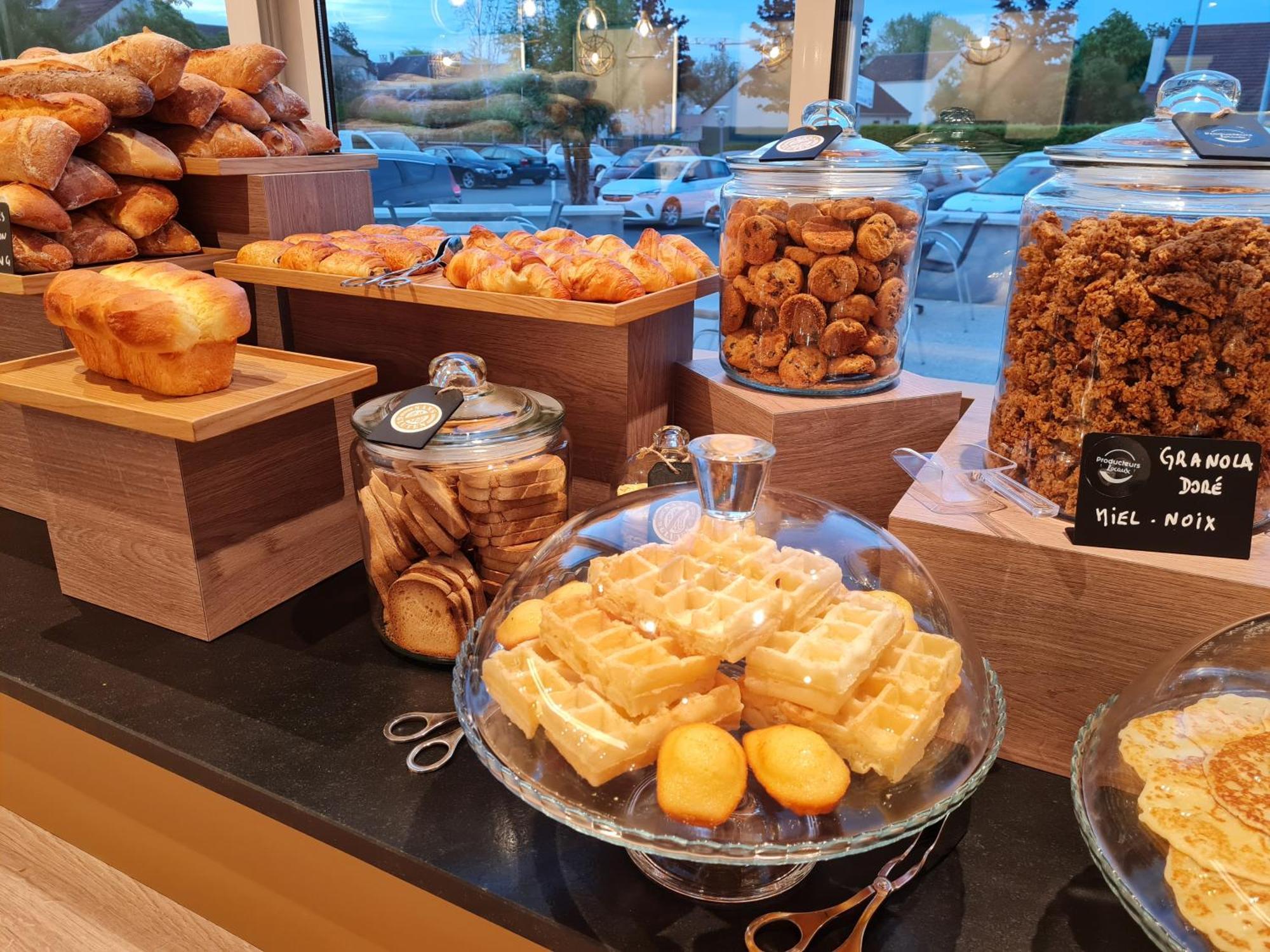 Brit Hotel Orleans St Jean De Braye - L'Antares سان جان دي براي المظهر الخارجي الصورة
