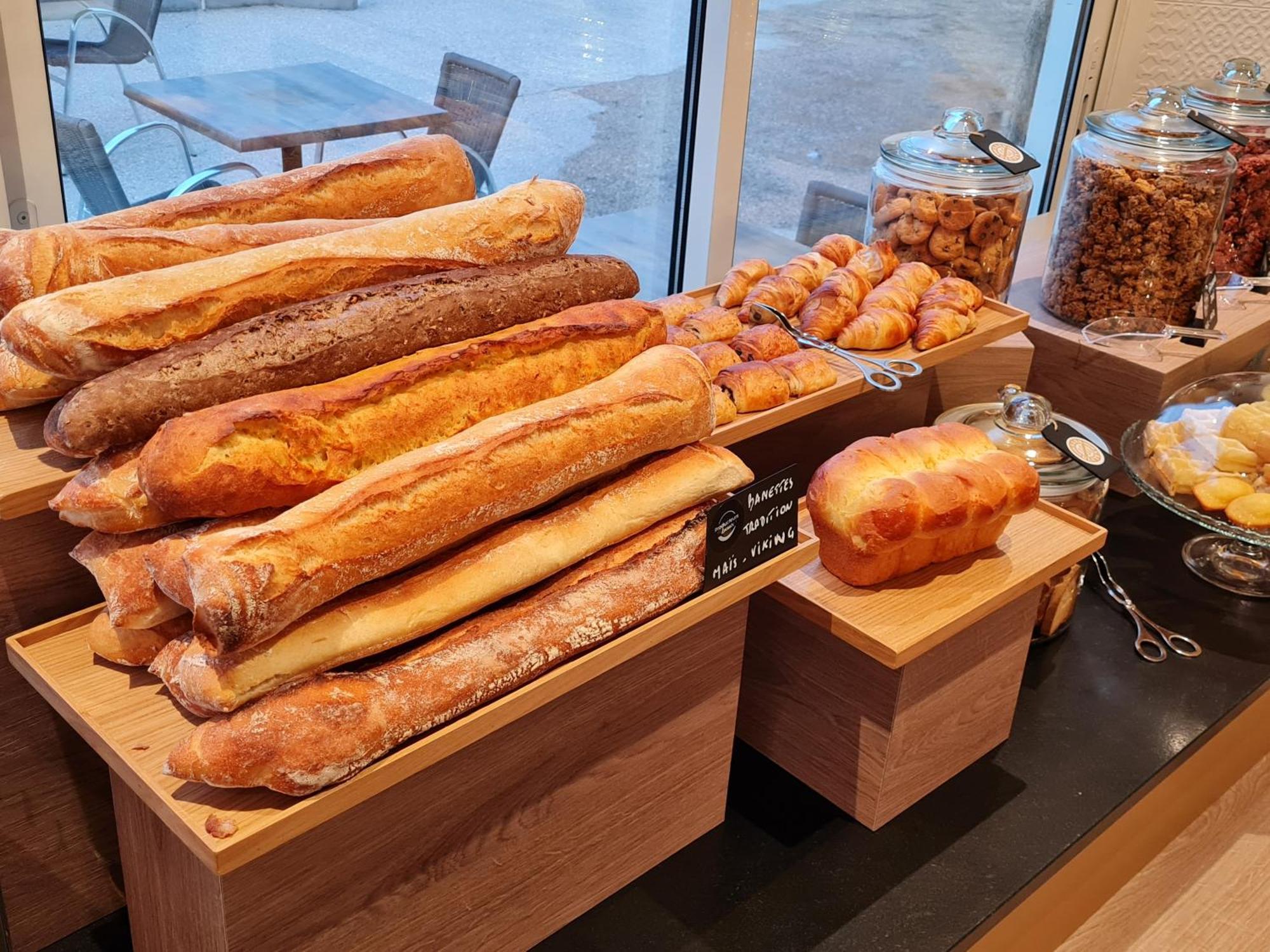 Brit Hotel Orleans St Jean De Braye - L'Antares سان جان دي براي المظهر الخارجي الصورة