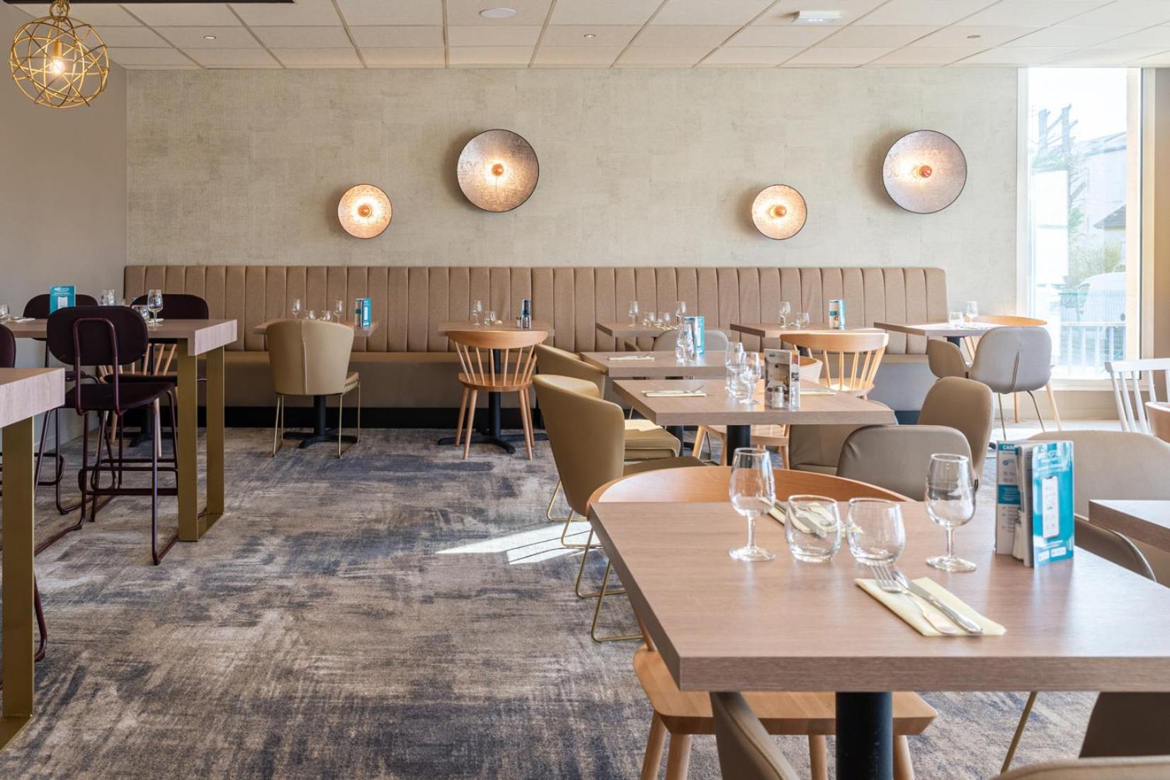 Brit Hotel Orleans St Jean De Braye - L'Antares سان جان دي براي المظهر الخارجي الصورة