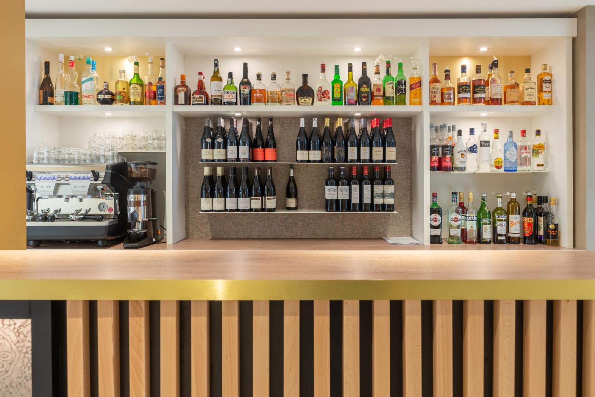 Brit Hotel Orleans St Jean De Braye - L'Antares سان جان دي براي المظهر الخارجي الصورة