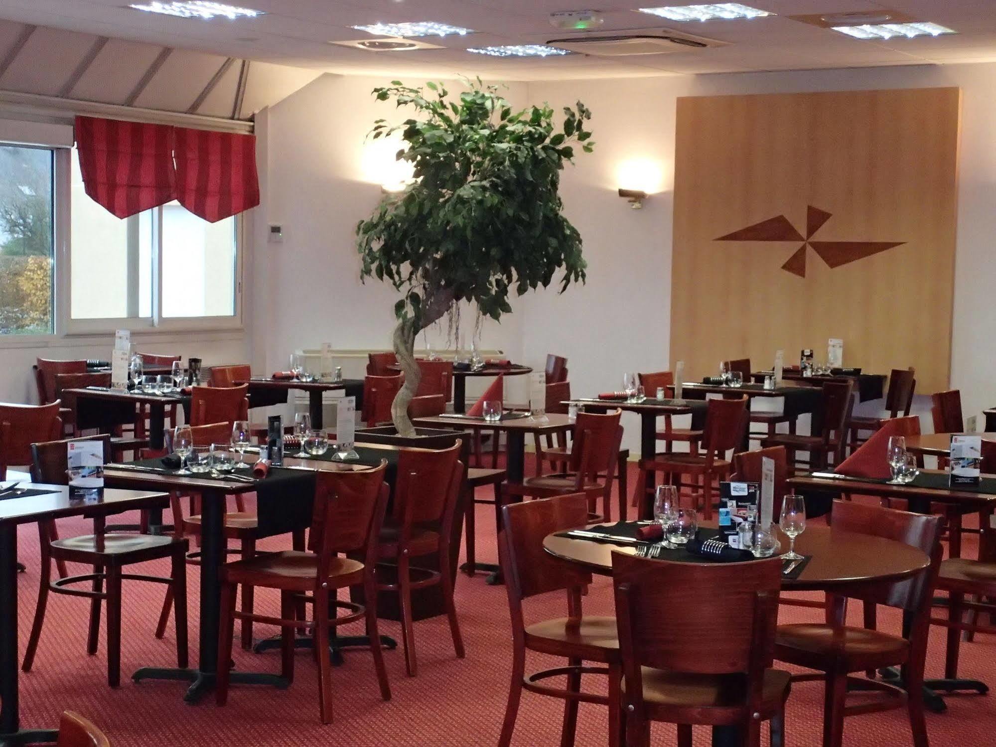 Brit Hotel Orleans St Jean De Braye - L'Antares سان جان دي براي المظهر الخارجي الصورة